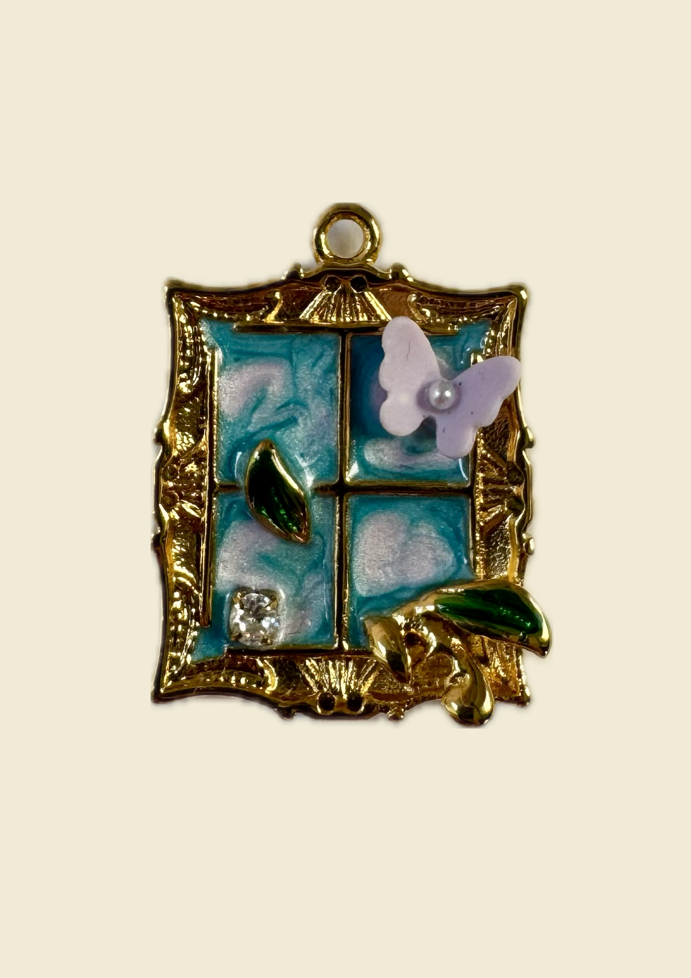 Charms fenetre bleue